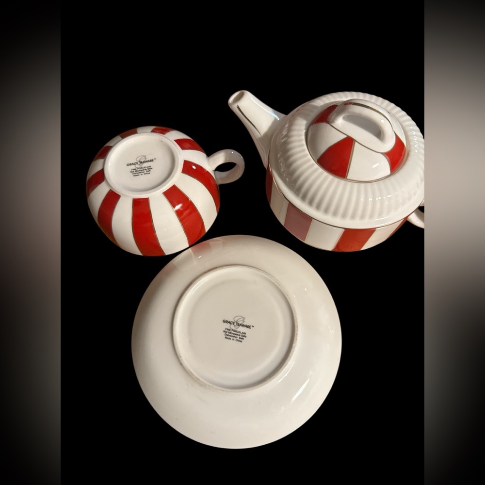Red/White Striped Peppermint Grace Teaware Teapot set for one!(3-P) - Picture 5 of 7